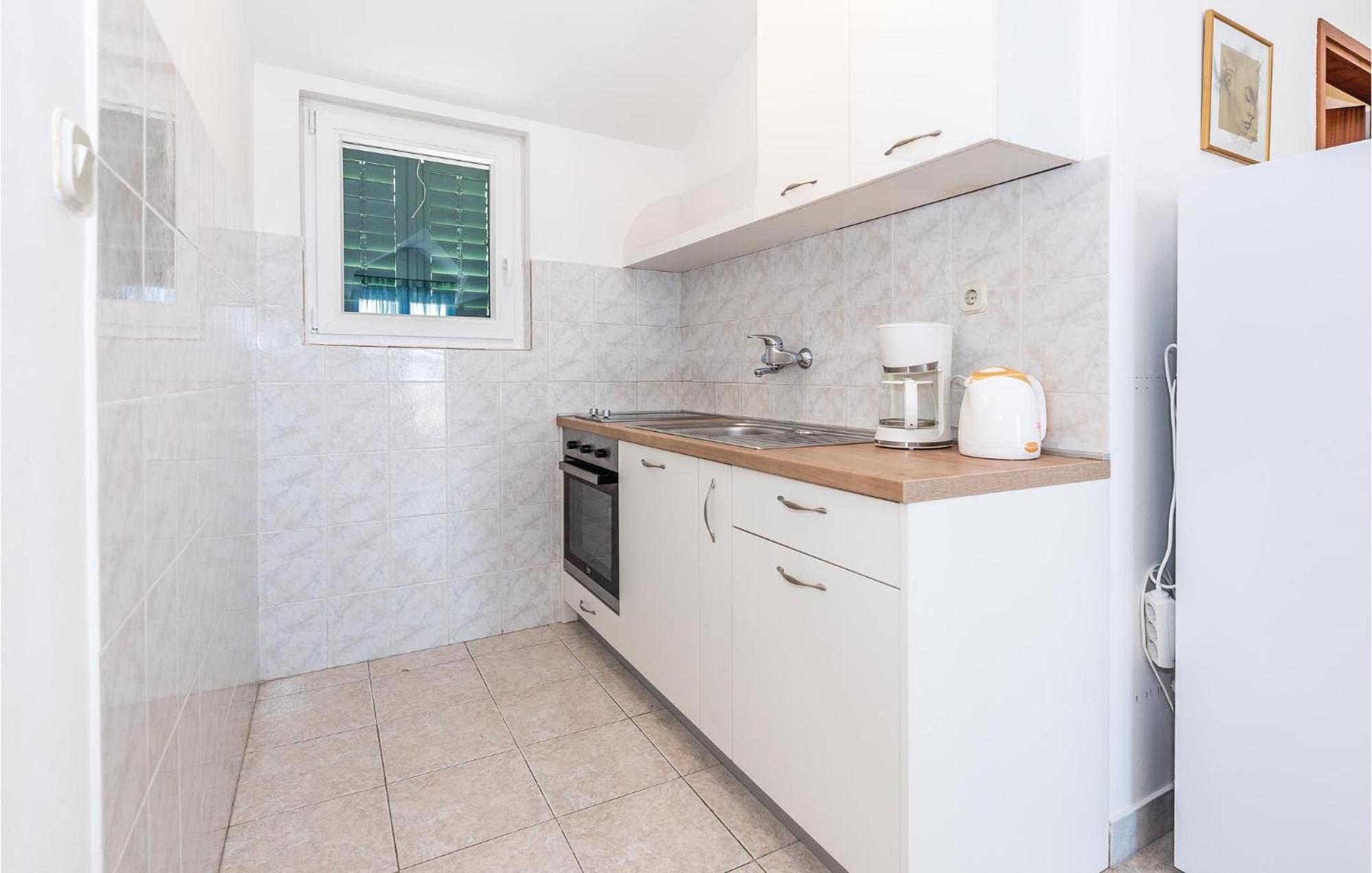 Awesome Apartment In Jezera With Kitchen Exterior photo